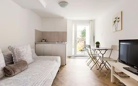 Escapade Pres De Lille - Appartement Charmant Avec Terrasse Et Parking Privee